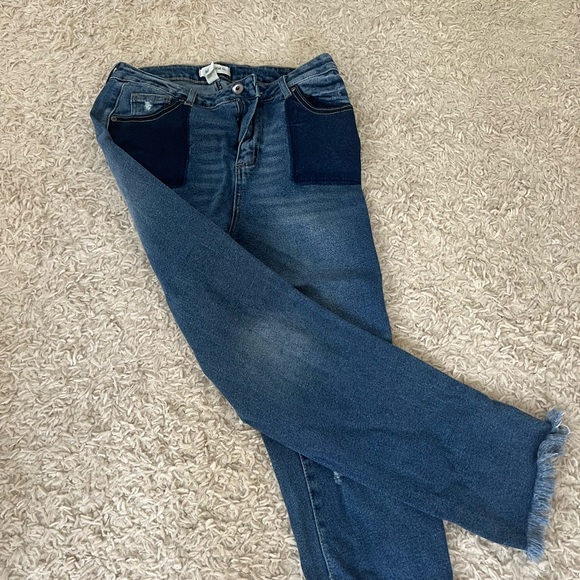 Indigo thread Jeans - Picture 4 of 4